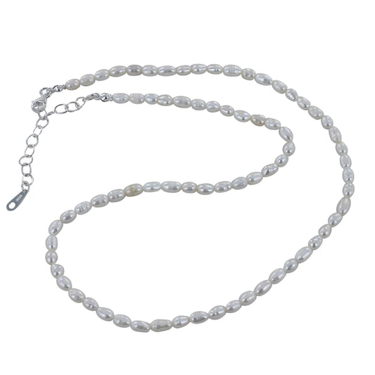 Silver and Freshwater Pearl necklace