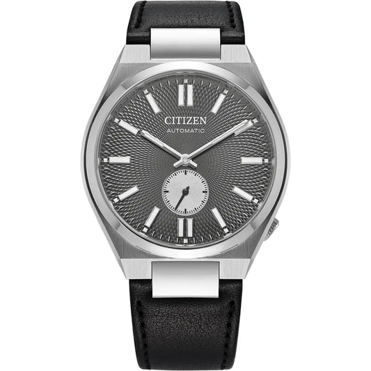 GENTS CITIZEN AUTOMATIC SMALL HANDS STRAP WATCH.