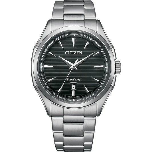 GENTS CITIZEN ECO-DRIVE BRACELET WATCH.